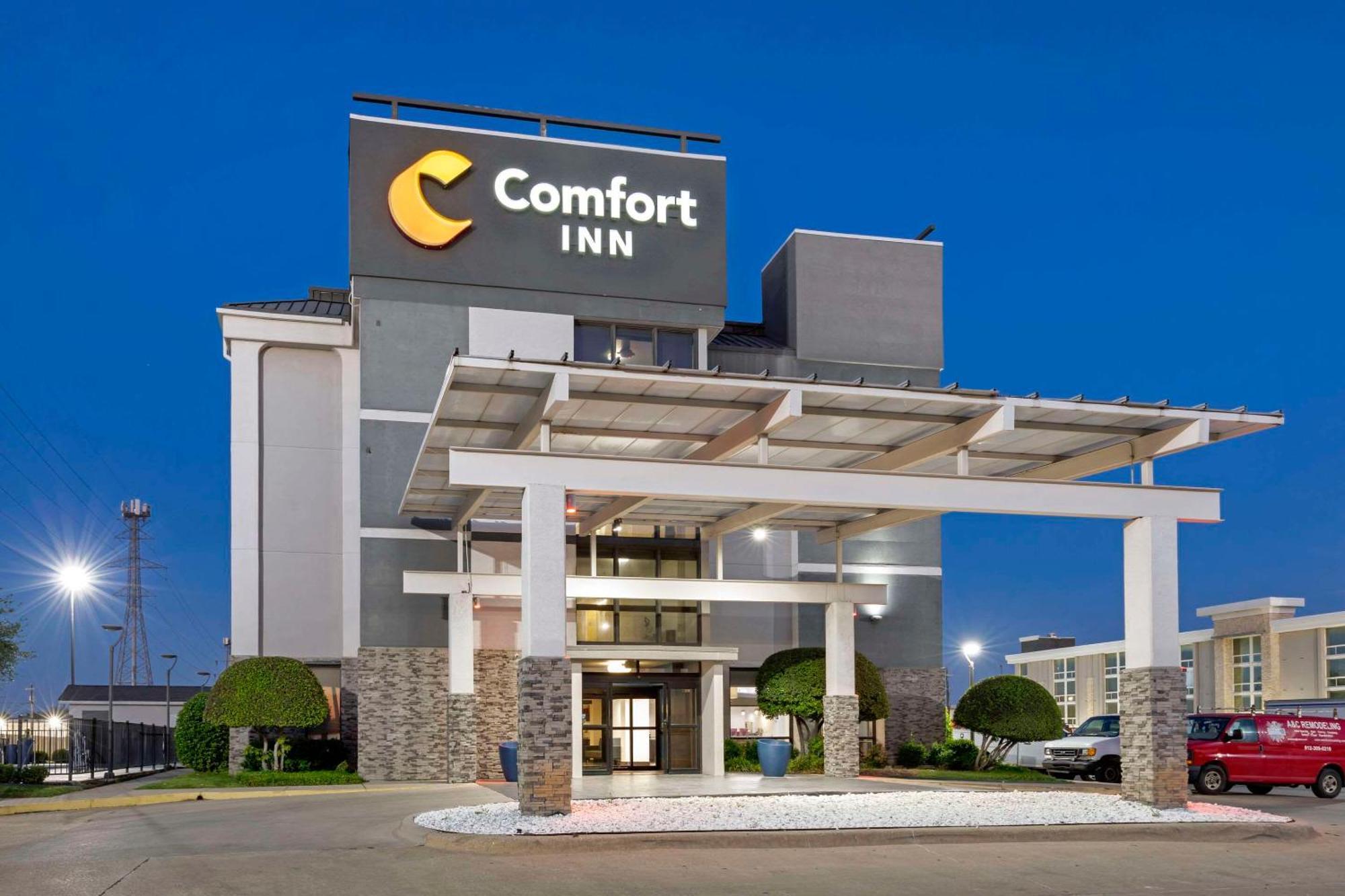 Comfort Inn Dallas North Love Field Airport Ngoại thất bức ảnh