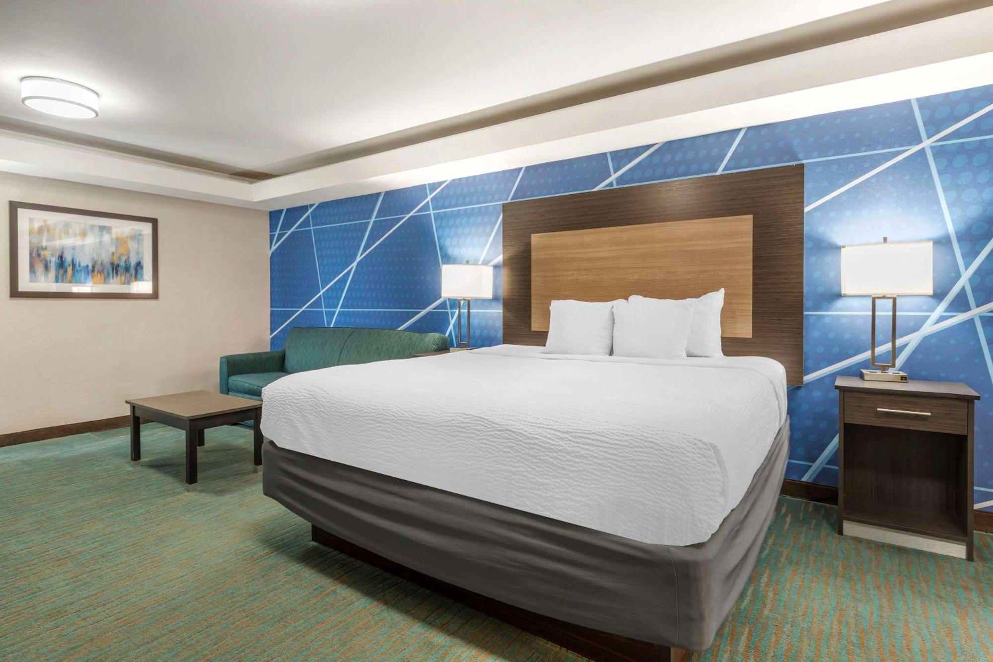 Comfort Inn Dallas North Love Field Airport Ngoại thất bức ảnh