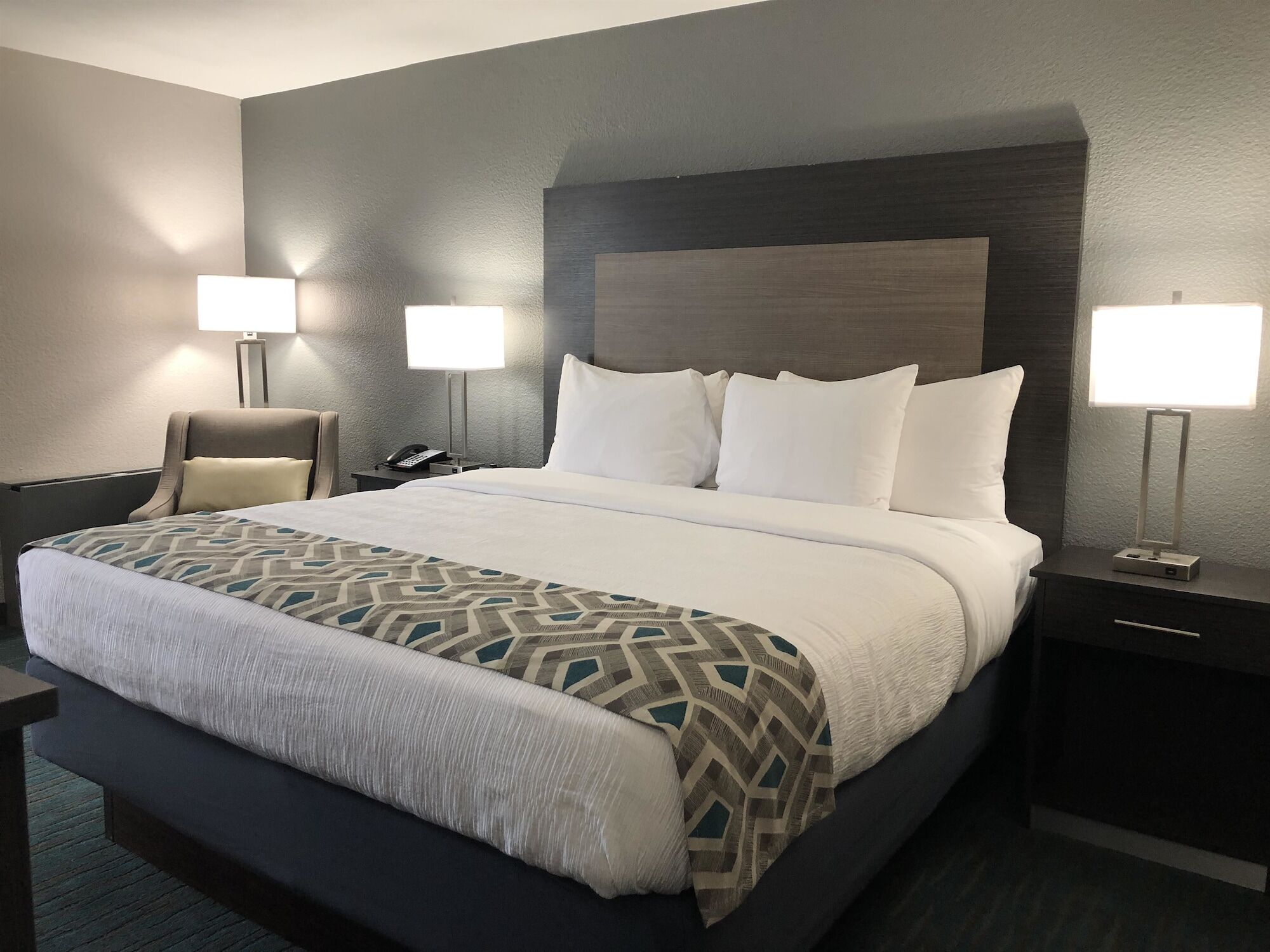 Comfort Inn Dallas North Love Field Airport Ngoại thất bức ảnh